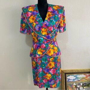 Vintage David Warren Silk 2 Piece Skirt Suit Floral Wrap Blouse 90s *FLAW*